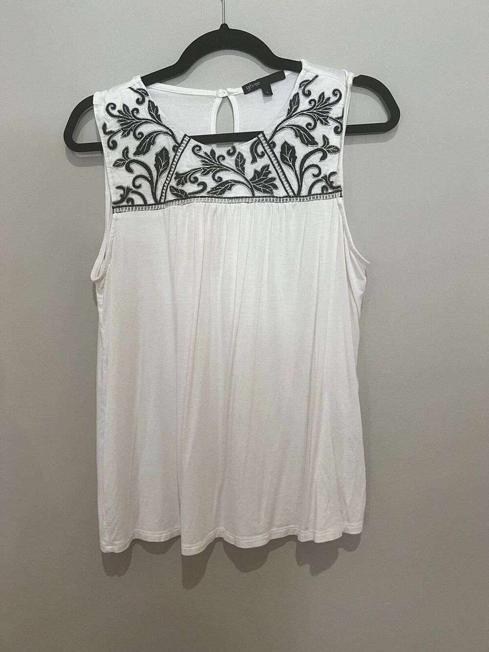 Gibson White Tank with Black Detail on Top Keyhole Back - Large